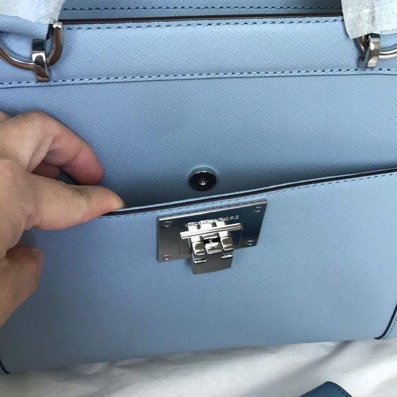 🌸🌹mk Satchel set/crossbody/Tina bag & wallet - Picture 3 of 7